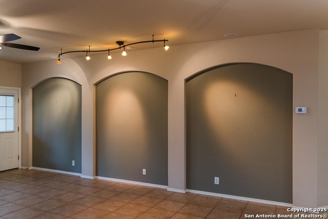Listing photo id 7 for 257 Cordero Drive