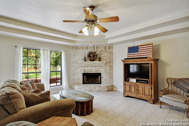 Listing photo id 11 for 1810 Burr Oak