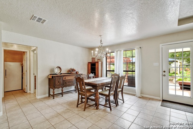 Listing photo id 14 for 1810 Burr Oak