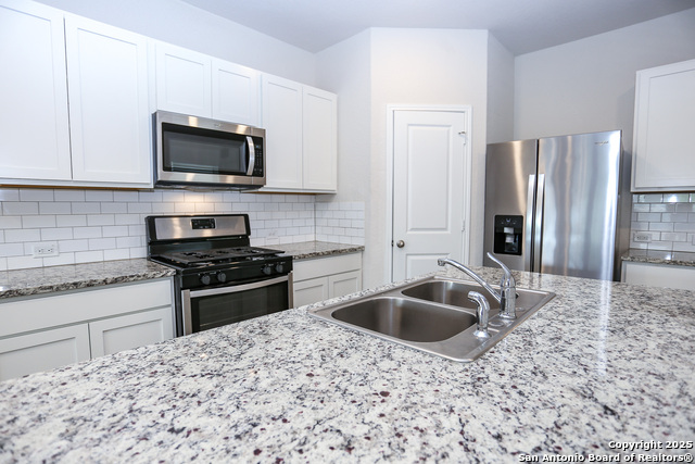 Image 8 of 26 For 4139 Blue Granite