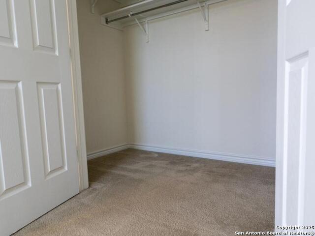 Image 13 of 69 For 105 Colonial Bluff