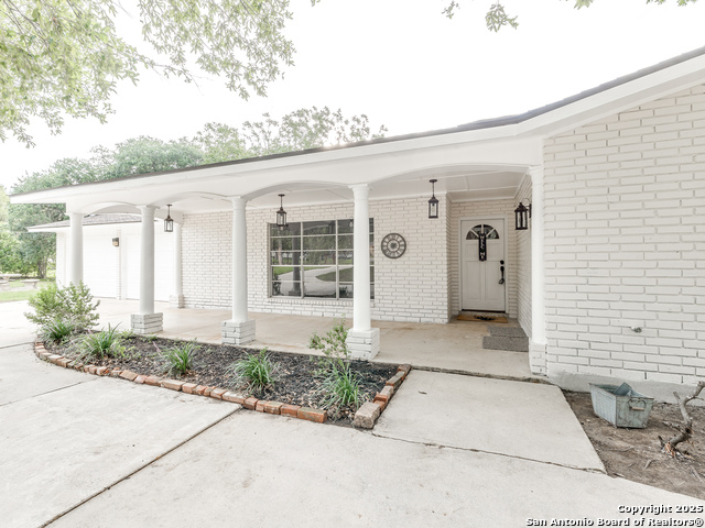 Details for 10795 Foster Rd S, San Antonio, TX 78223