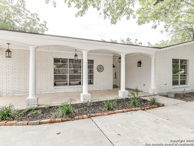 Image 2 of 39 For 10795 Foster Rd S