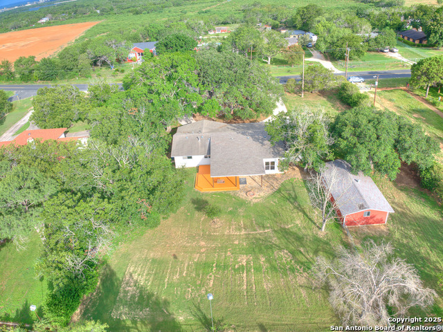 Image 6 of 39 For 10795 Foster Rd S