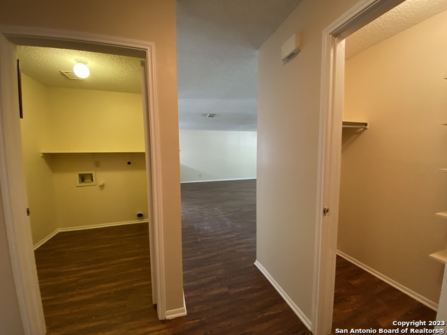 Image 15 of 31 For 4514 Stradford Pl