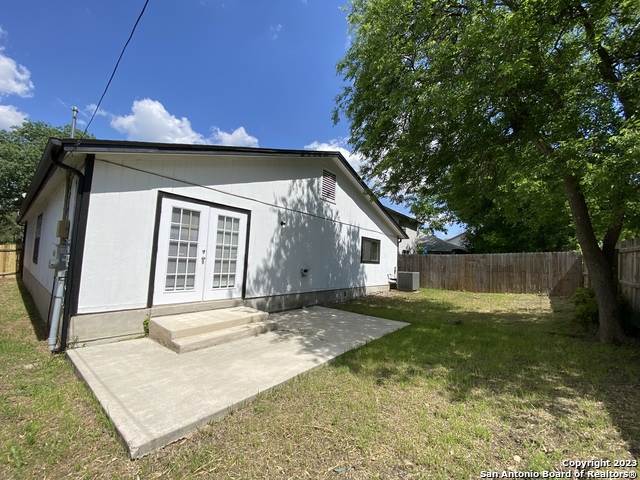 Image 30 of 31 For 4514 Stradford Pl