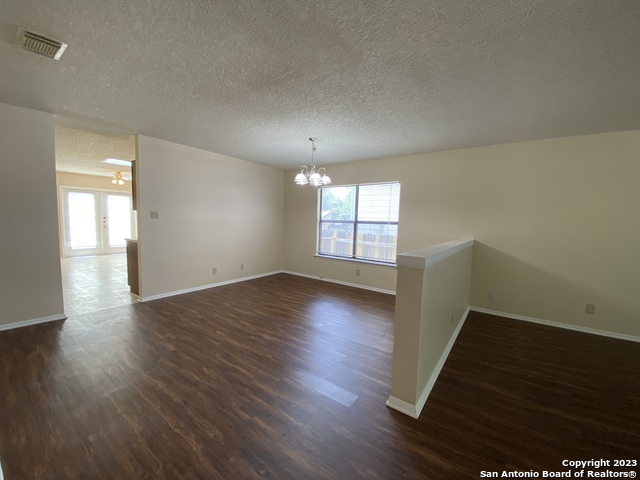 Image 7 of 31 For 4514 Stradford Pl