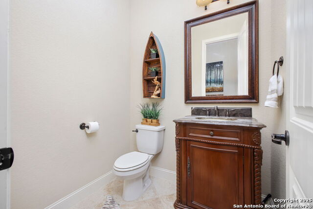 Listing photo id 16 for 7027 Bella Bluff