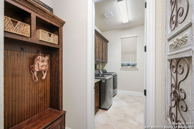 Listing photo id 23 for 7027 Bella Bluff