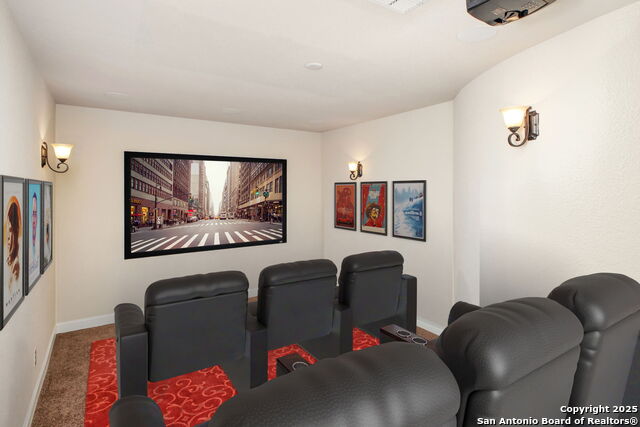 Listing photo id 33 for 7027 Bella Bluff