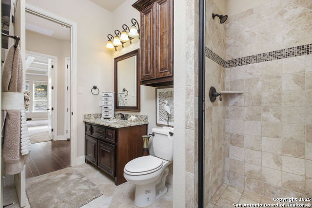 Listing photo id 41 for 7027 Bella Bluff