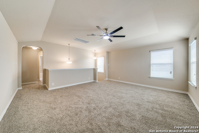 Listing photo id 10 for 2915 Sunset Bend
