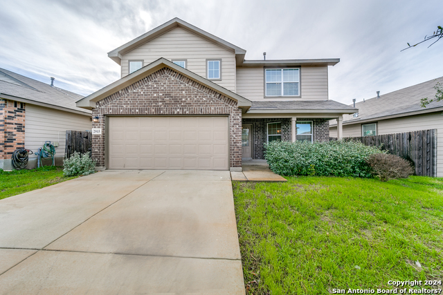 Listing photo id 0 for 2915 Sunset Bend
