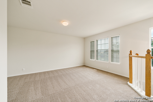 Listing photo id 23 for 104 Coriander