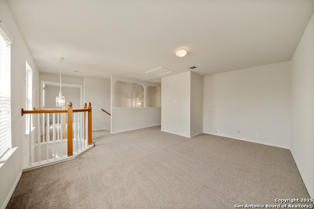 Listing photo id 24 for 104 Coriander