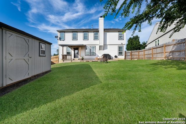Listing photo id 32 for 13710 Laramie Hill