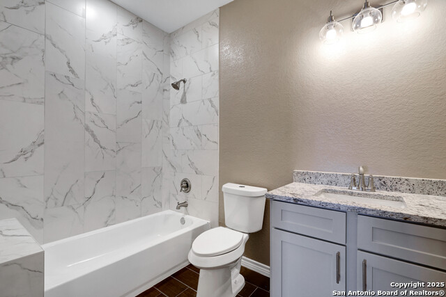 Listing photo id 6 for 4423 Buena Vista