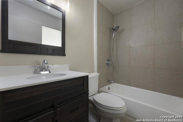 Image 17 of 27 For 5603 Needville