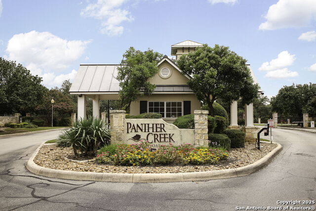 Listing photo id 24 for 23015 Bengal Brook