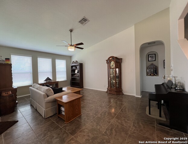 Image 9 of 48 For 13418 Canyon Meadows