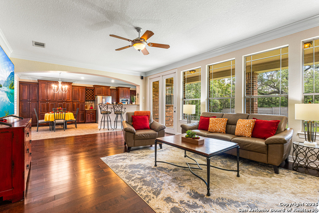 Listing photo id 8 for 1254 Bluemist Bay