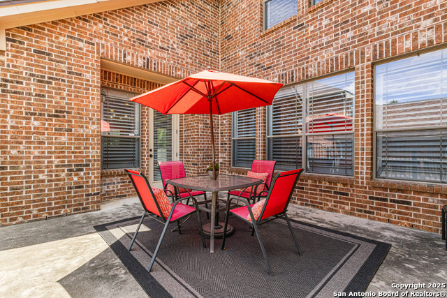 Listing photo id 21 for 1254 Bluemist Bay