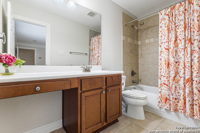 Listing photo id 23 for 1254 Bluemist Bay