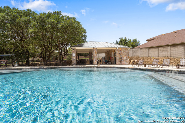 Listing photo id 27 for 1254 Bluemist Bay