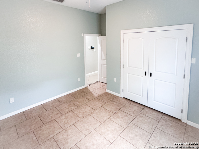 Listing photo id 14 for 7286 Elm Creek