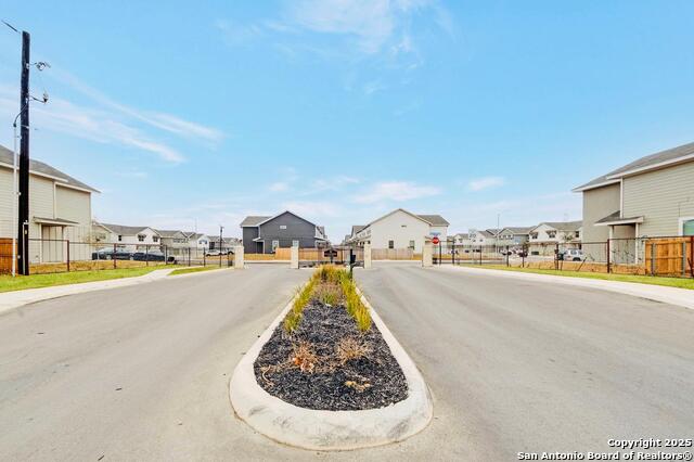 Image 10 of 20 For 2318 Tulipwood Cove