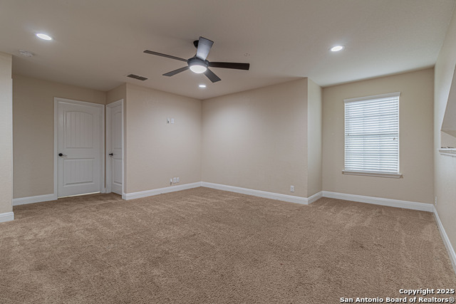 Listing photo id 23 for 8506 Hamer  