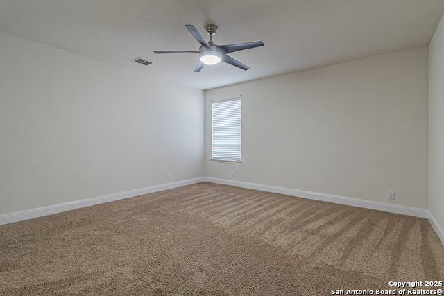 Listing photo id 36 for 8506 Hamer  