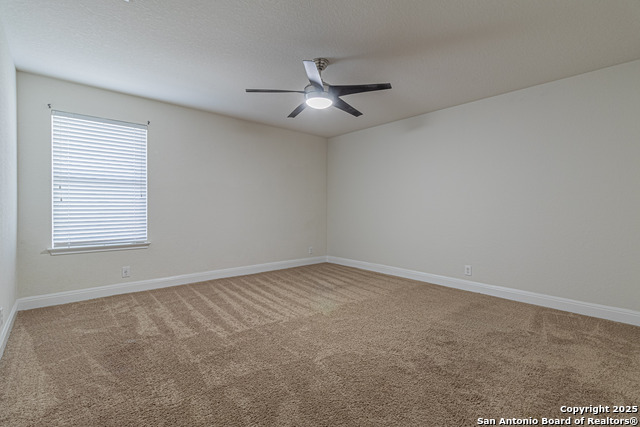 Listing photo id 38 for 8506 Hamer  