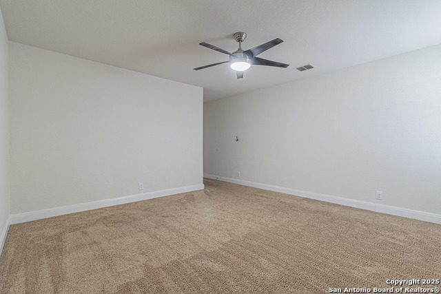 Listing photo id 40 for 8506 Hamer  
