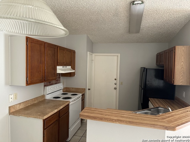 Image 3 of 10 For 5514 Lochmoor