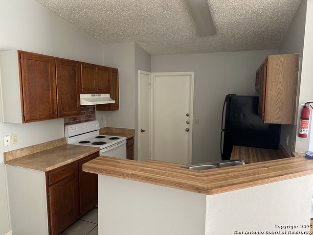 Image 4 of 10 For 5514 Lochmoor