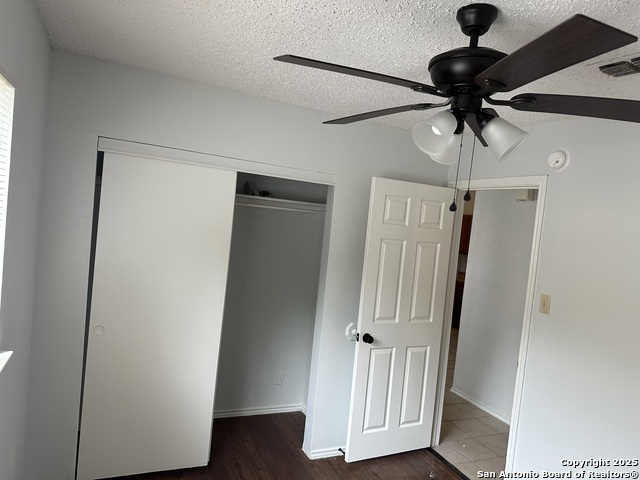 Image 9 of 10 For 5514 Lochmoor