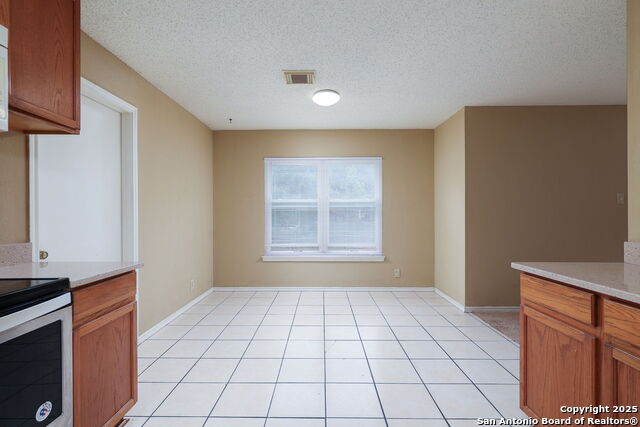 Image 11 of 26 For 9107 Gambier Dr