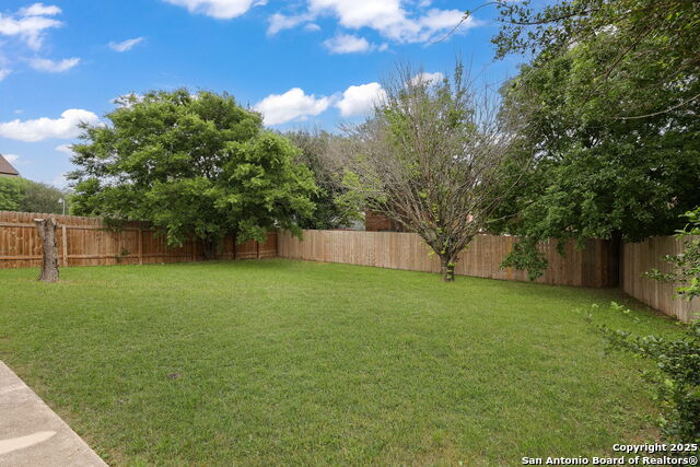 Image 23 of 26 For 9107 Gambier Dr