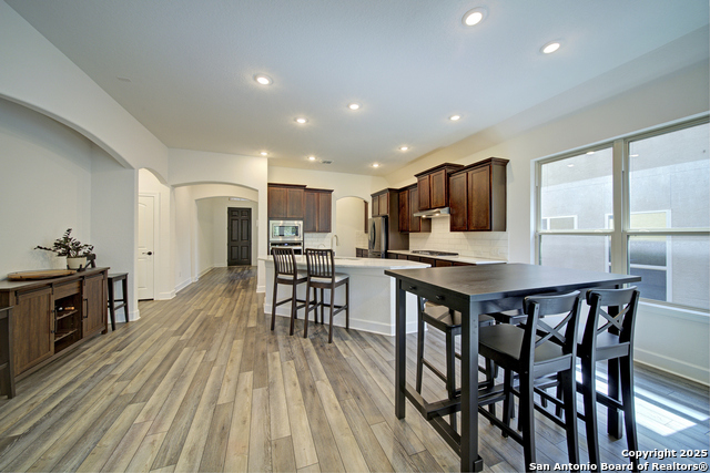 Image 13 of 27 For 8602 Glass Gem Dr