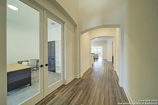 Image 5 of 27 For 8602 Glass Gem Dr