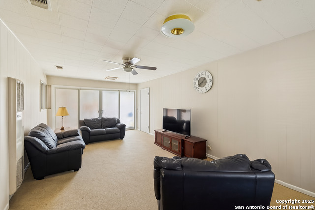 Image 7 of 31 For 727 Mittman S