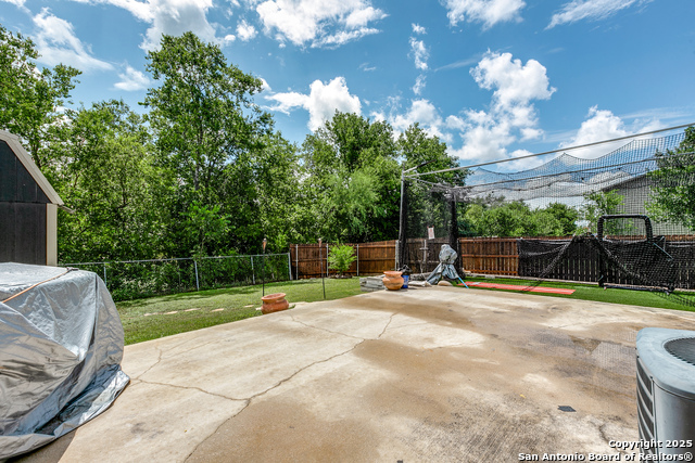 Listing photo id 24 for 902 Absolon Farm