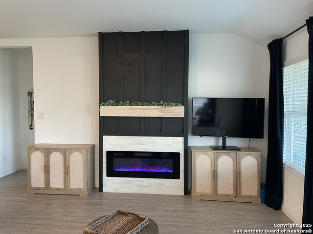 Listing photo id 27 for 31762 Nimbus Dr