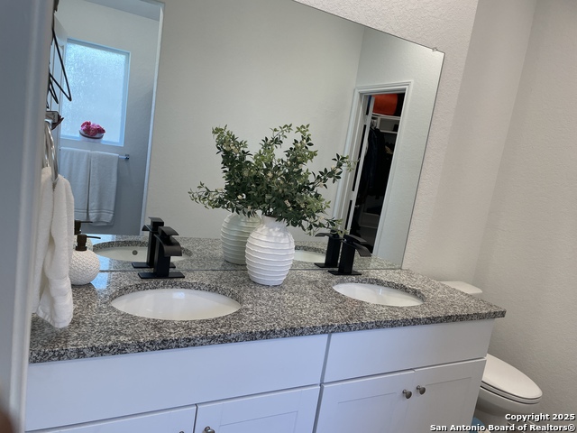 Listing photo id 30 for 31762 Nimbus Dr