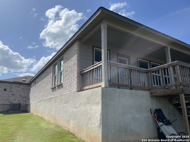 Listing photo id 45 for 31762 Nimbus Dr