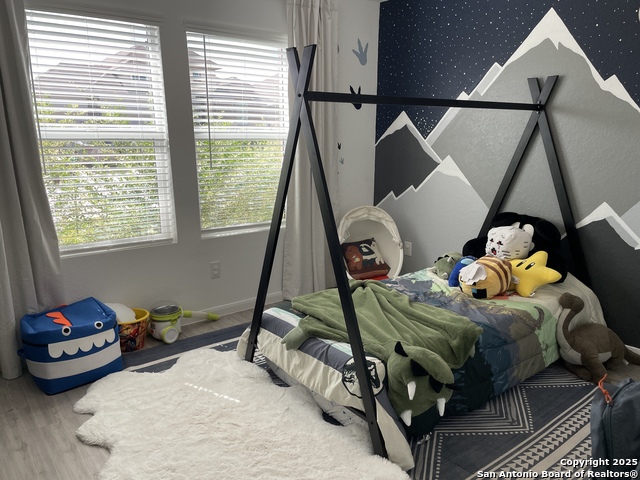 Listing photo id 7 for 31762 Nimbus Dr