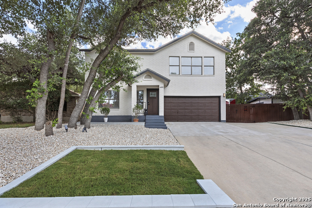 Listing photo id 27 for 13423 Forum  