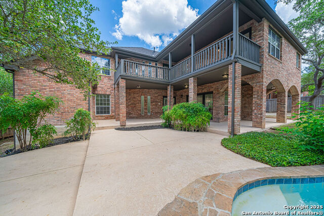 Image 40 of 48 For 17123 Fawn Brook