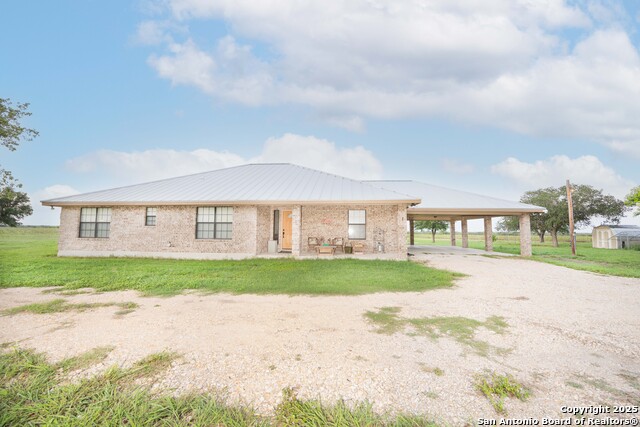 Details for 472 County Road 444, Hondo, TX 78861